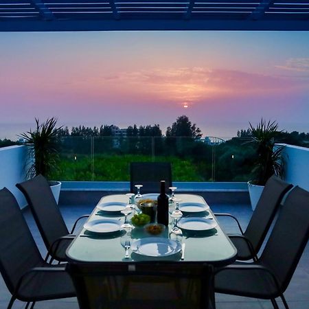 Sophia'S Seaview Luxury Villas Paphos Room photo