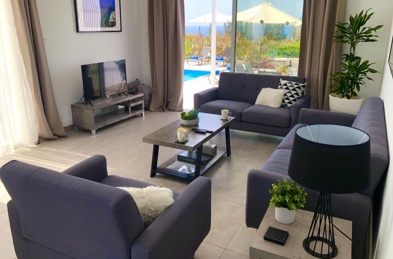 Sophia'S Seaview Luxury Villas Paphos Exterior photo