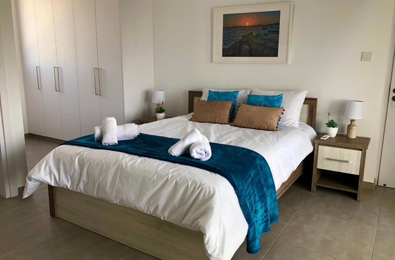 Sophia'S Seaview Luxury Villas Paphos Exterior photo