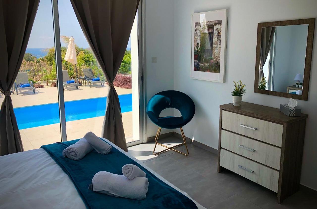 Sophia'S Seaview Luxury Villas Paphos Exterior photo
