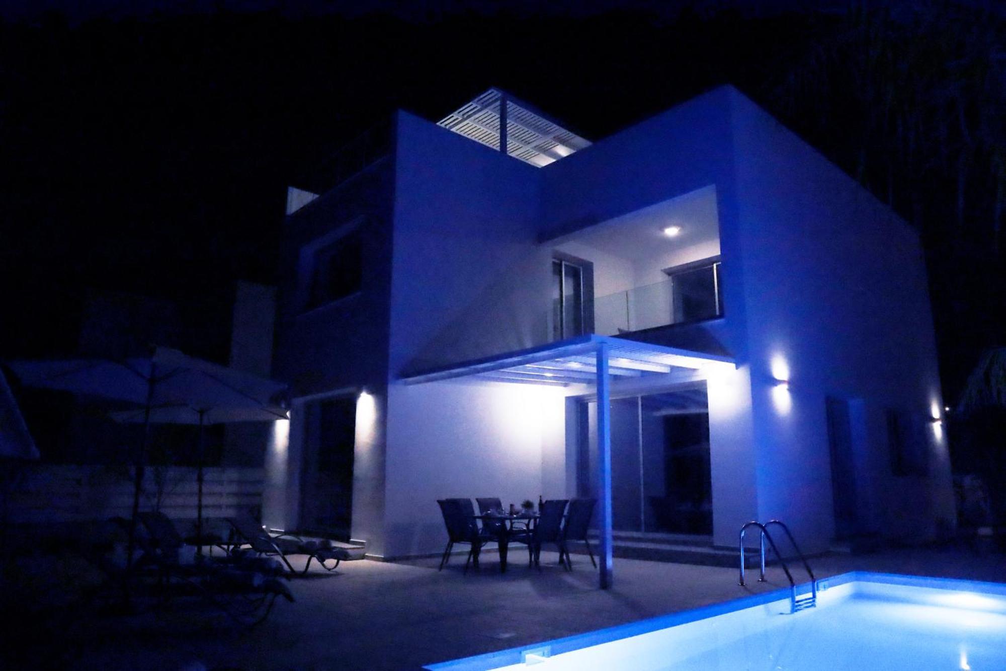 Sophia'S Seaview Luxury Villas Paphos Room photo